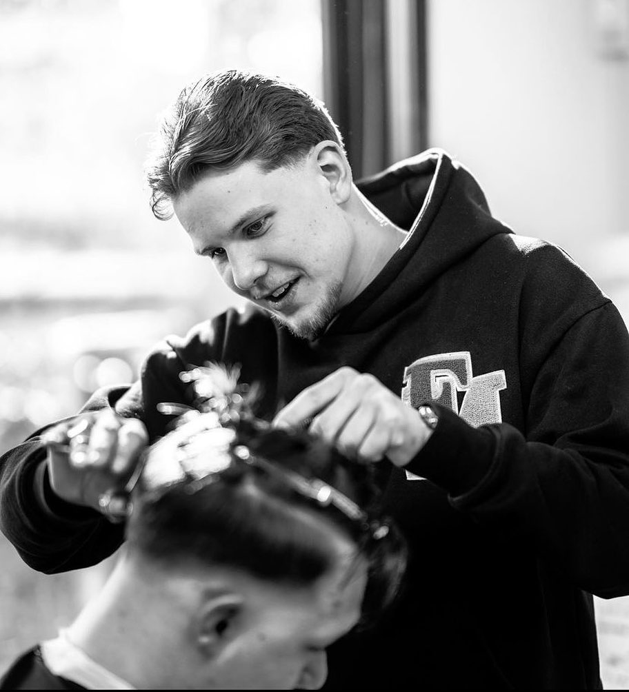 Dries De Barber